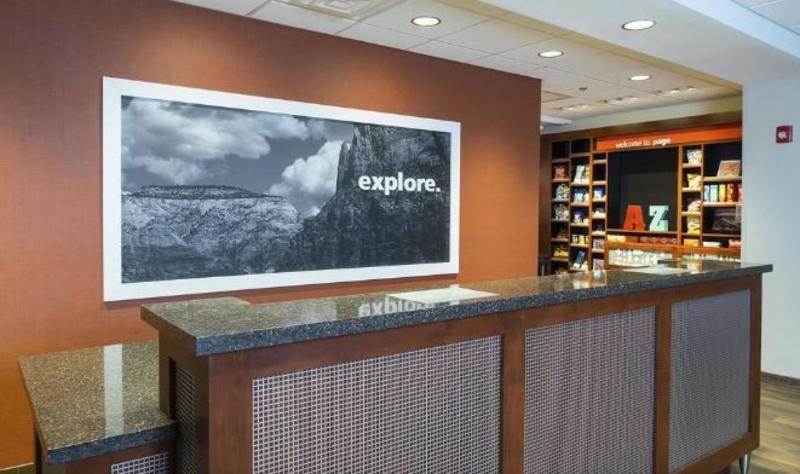 Hampton Inn & Suites Page - Lake Powell Екстер'єр фото